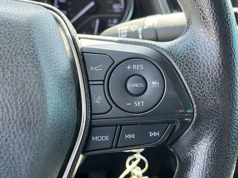Used 2019 Toyota Camry LE w/ Carpet Mat Package FWD image 14