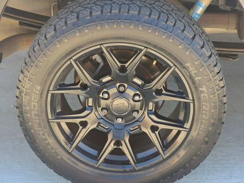Used 2013 Ford F150 FX4 w/ Luxury Equipment Group AWD/4WD image 31