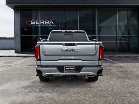 Used 2023 GMC Sierra 1500 Denali Ultimate AWD/4WD image 4