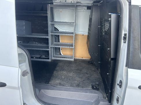Used 2020 Ford Transit Connect XL image 21