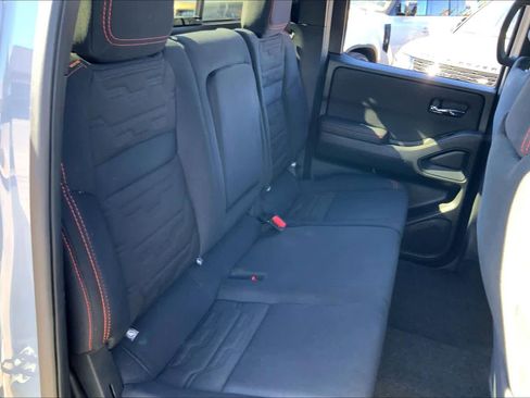 Used 2024 Nissan Frontier PRO-4X w/ Off-Road Protection Package image 19