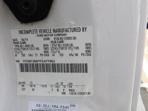 Used 2015 Ford F250 XL AWD/4WD image 13