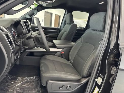 Used 2025 RAM 1500 Big Horn AWD/4WD image 17