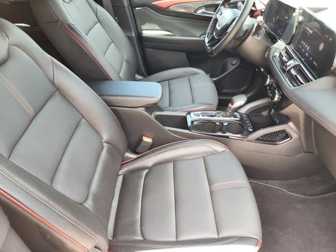 Used 2026 Chevrolet TrailBlazer RS w/ Convenience Package FWD image 15