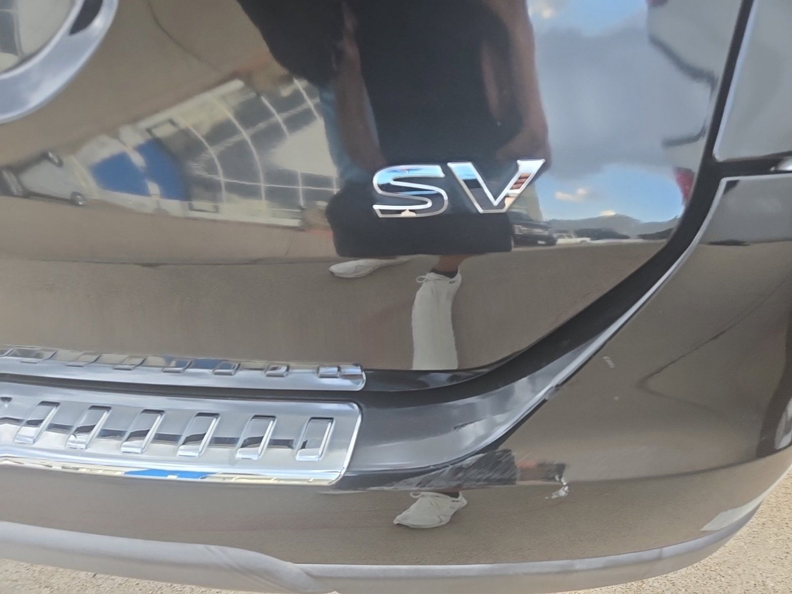 Used 2016 Nissan Rogue SV FWD image 5