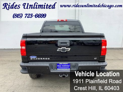 Used 2017 Chevrolet Silverado 1500 LT w/ Midnight Edition AWD/4WD image 4