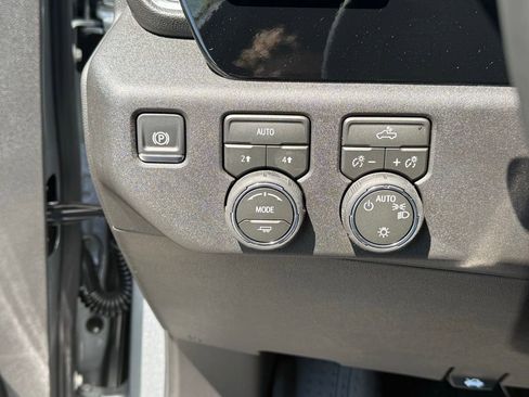 New 2026 Chevrolet Silverado 1500 LT w/ All Star Edition Plus AWD/4WD image 20