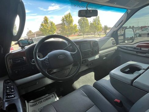 Used 2006 Ford F250 Lariat AWD/4WD image 11