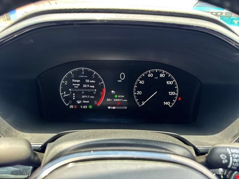 Used 2025 Honda CR-V EX-L image 15