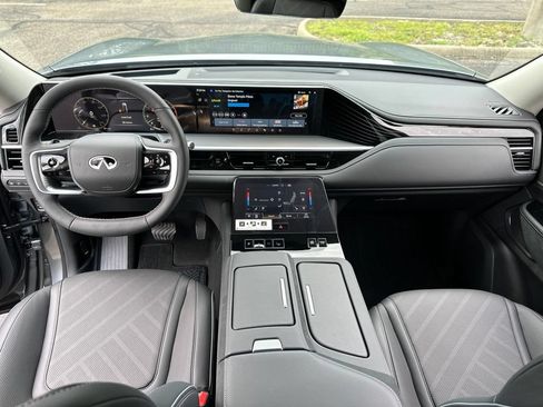 New 2027 INFINITI QX80 Luxe AWD/4WD image 44
