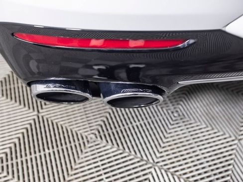 Used 2023 Mercedes-Benz SL 43 AMG image 11