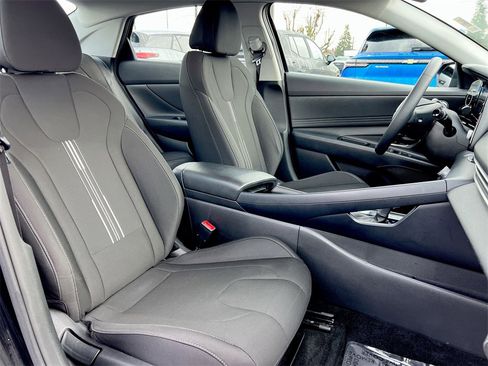 Used 2021 Hyundai Elantra SEL w/ Convenience Package image 22