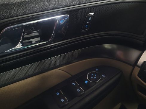 Used 2017 Ford Explorer 4WD image 27