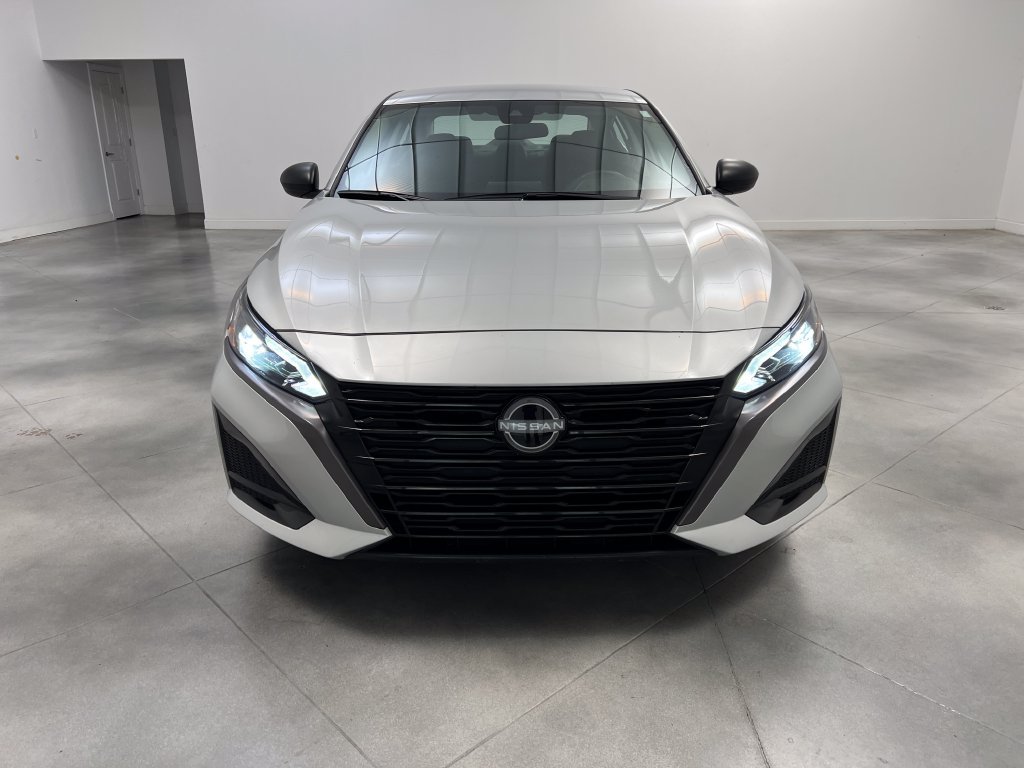 Used 2026 Nissan Altima 2.5 SV FWD image 3