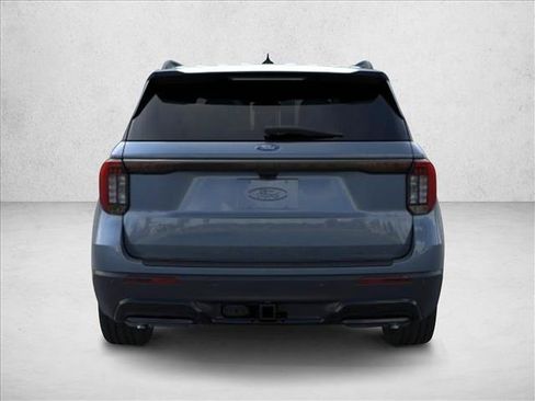 New 2026 Ford Explorer ST-Line RWD image 5