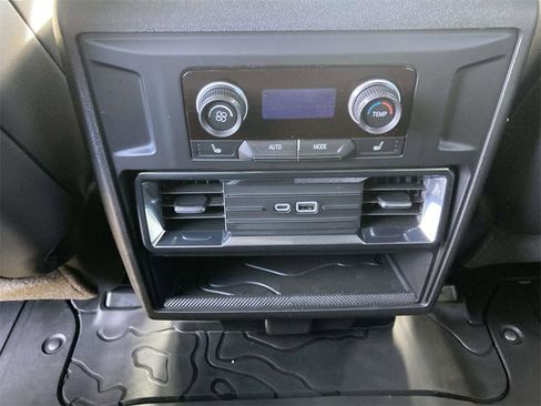 New 2026 GMC Hummer EV SUV image 14