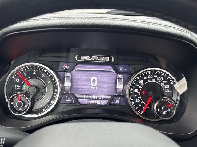 Used 2019 RAM 1500 Laramie AWD/4WD image 27
