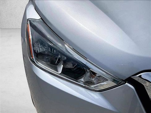 Used 2020 Nissan Kicks SV FWD image 30
