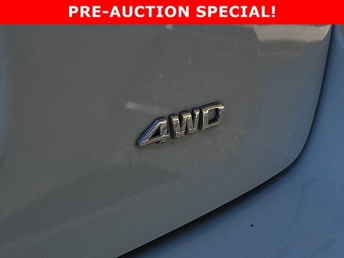 Used 2017 Nissan Pathfinder S AWD/4WD image 30