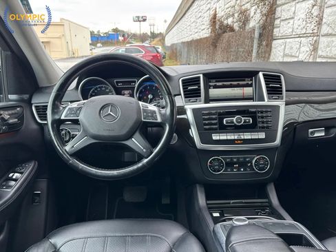 Used 2016 Mercedes-Benz GL 450 4MATIC image 20