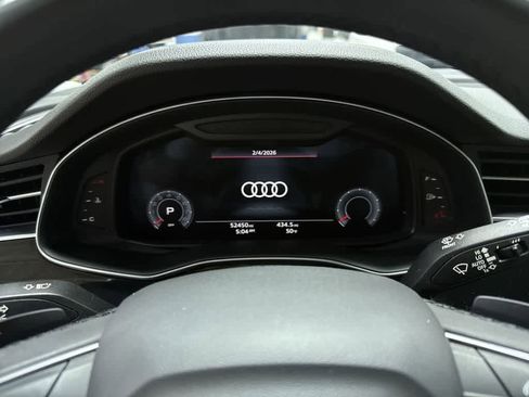 Used 2022 Audi Q7 Premium w/ Convenience Package image 35