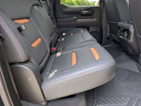 Used 2025 GMC Sierra 1500 AT4 w/ AT4 Premium Package AWD/4WD image 29