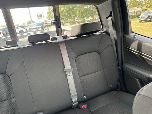 New 2026 GMC Canyon Elevation w/ Convenience Package image 18