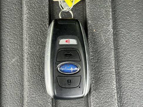 Certified 2025 Subaru Ascent Onyx Edition w/ Onyx Package AWD/4WD image 31