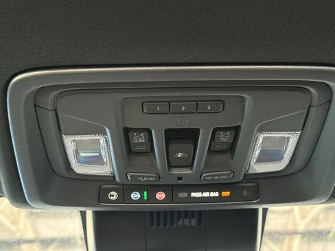 Used 2026 GMC Sierra 1500 AT4 w/ AT4 Premium Package AWD/4WD image 22