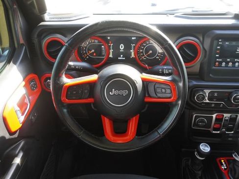 Used 2021 Jeep Gladiator Sport AWD/4WD image 15