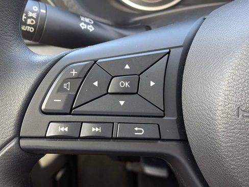 Used 2025 Nissan Sentra S FWD image 22