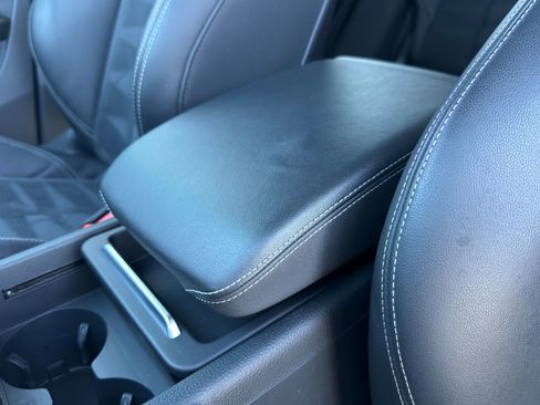 Used 2022 Audi SQ5 Premium image 11