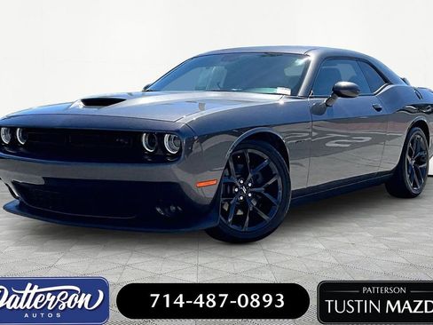 Used 2019 Dodge Challenger R/T w/ Blacktop Package image 1