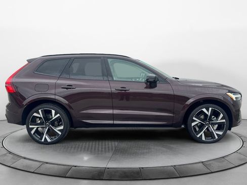 New 2026 Volvo XC60 B5 Ultra w/ Protection Package Premier AWD/4WD image 8