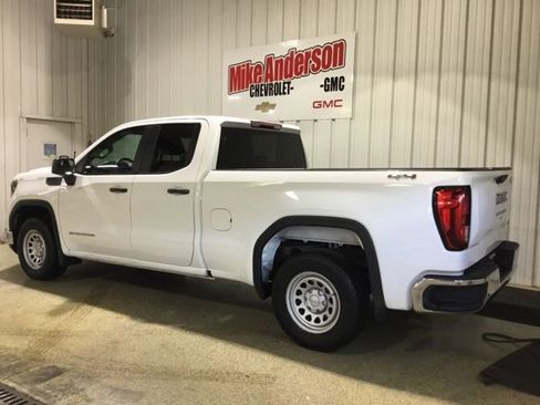 Used 2022 GMC Sierra 1500 Pro w/ Convenience Package AWD/4WD image 3