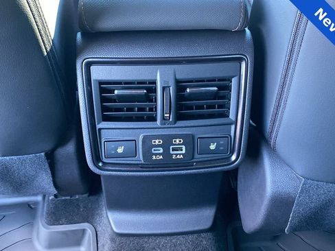 Used 2026 Subaru Forester Touring AWD/4WD image 15