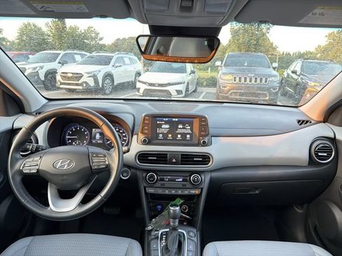 Used 2019 Hyundai Kona Limited AWD/4WD image 25