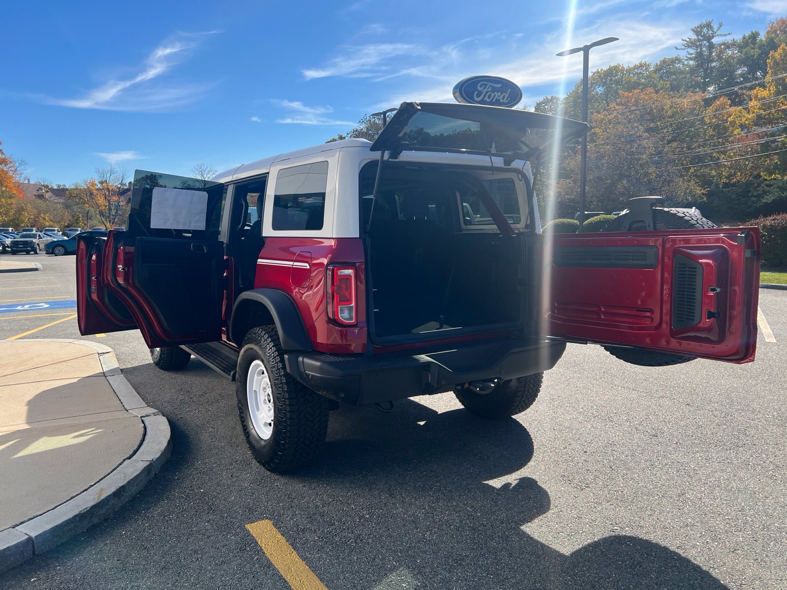 New 2026 Ford Bronco Heritage Edition AWD/4WD image 8