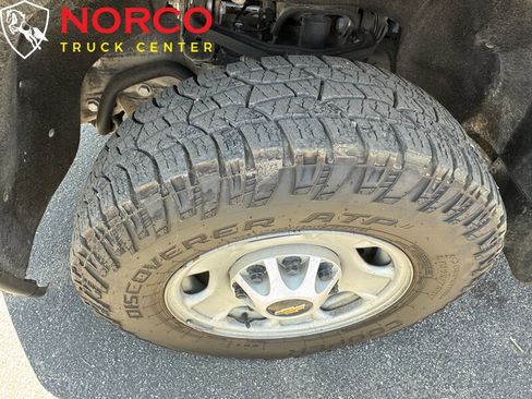 Used 2020 Chevrolet Silverado 2500 W/T w/ WT Convenience Package image 11