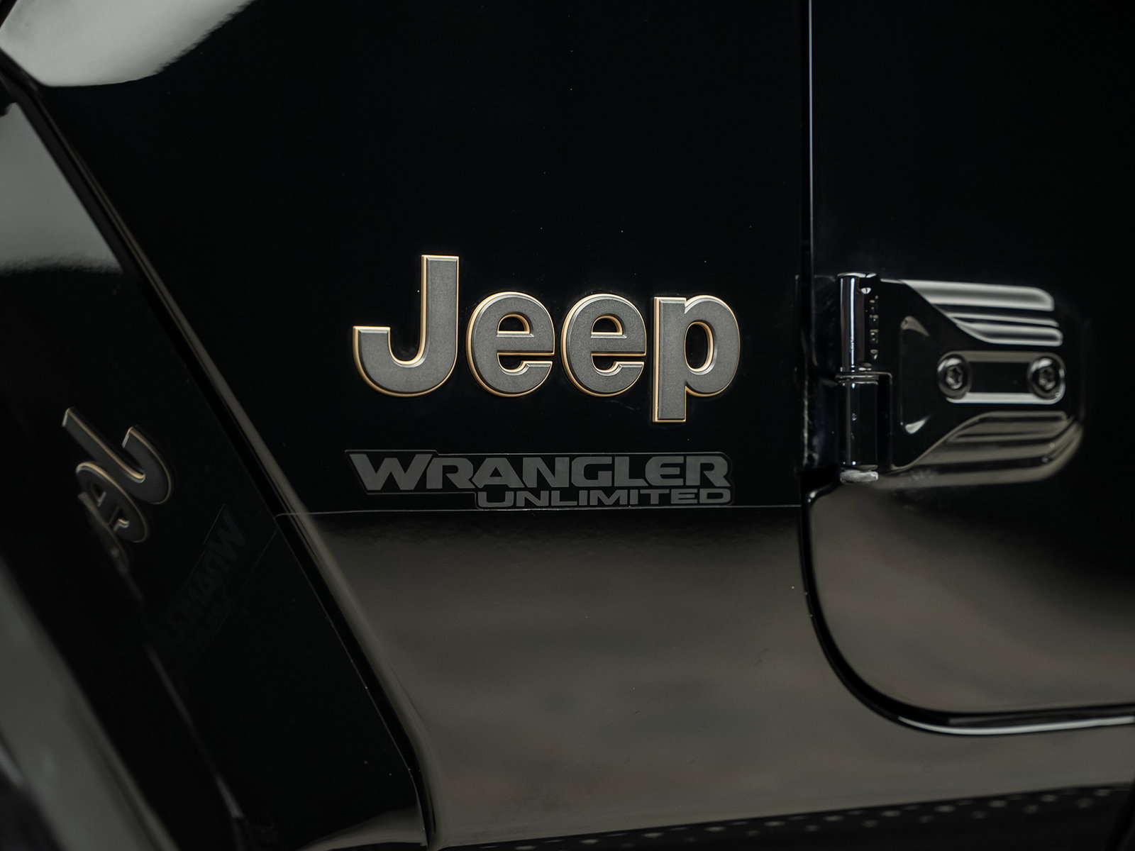 Used 2022 Jeep Wrangler Unlimited Rubicon w/ Xtreme Recon 35" Tire Package AWD/4WD image 26