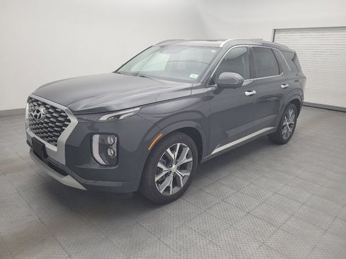 Used 2021 Hyundai Palisade Limited FWD image 2