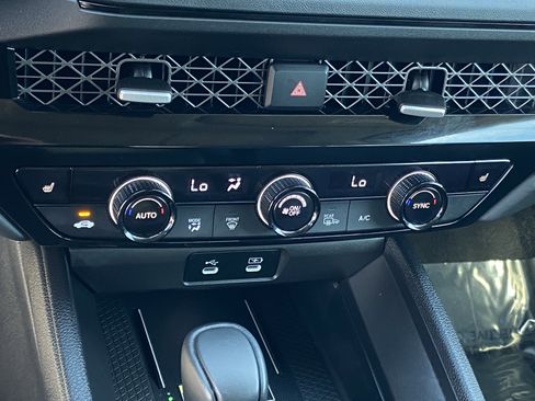 Certified 2025 Honda Accord EX-L image 22