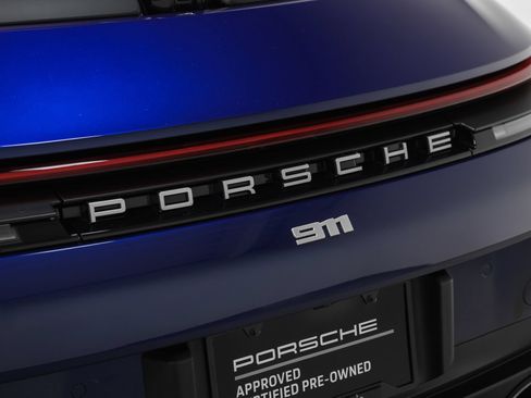 Certified 2025 Porsche 911 Carrera RWD image 23