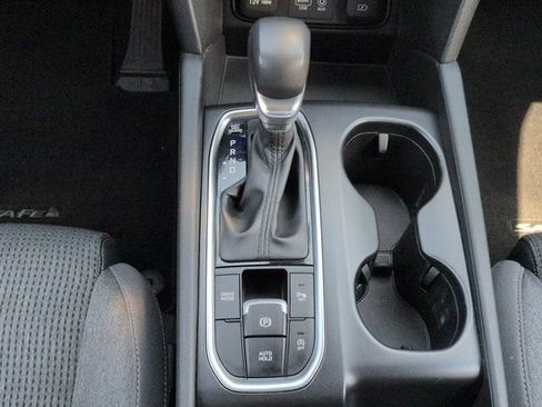Used 2019 Hyundai Santa Fe SEL FWD image 19