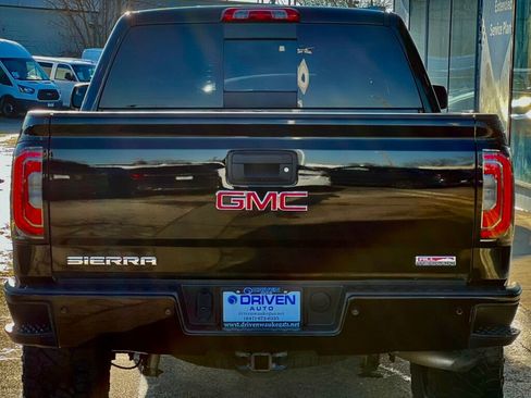 Used 2016 GMC Sierra 1500 SLT w/ All-Terrain Package AWD/4WD image 4