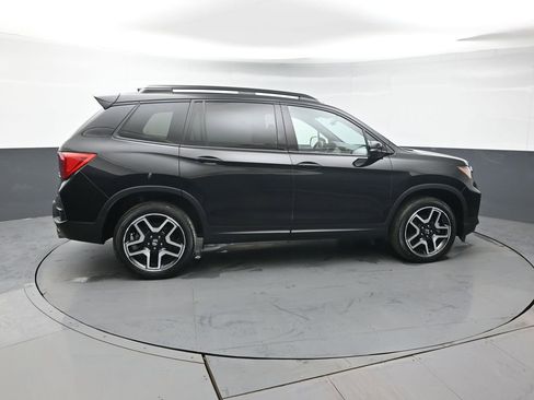 Used 2023 Honda Passport Elite image 7