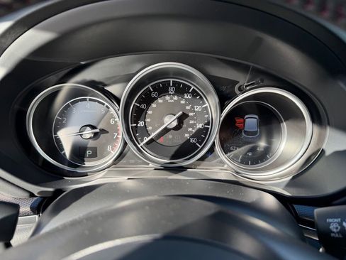 New 2025 MAZDA CX-5 Carbon Edition image 32