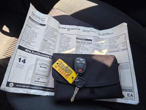 Used 2009 GMC Sierra 1500 SLE w/ Convenience Package image 31