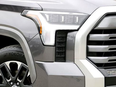 Used 2024 Toyota Tundra Limited image 3