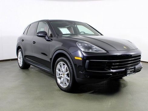 Used 2020 Porsche Cayenne image 9